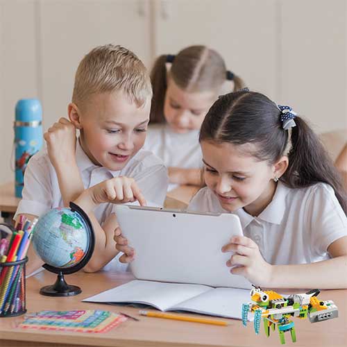Robologee - Master Coder Kids